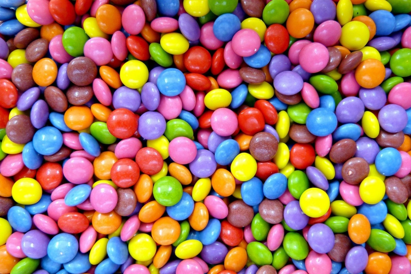 confiserie-ASCROS-min_smarties_confectionery_lenses-1150911